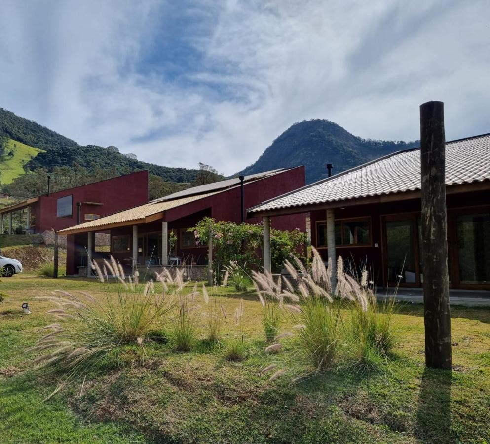 Вилла La Trinca Casas Charmosas Сан-Бенту-ду-Сапукаи Экстерьер фото